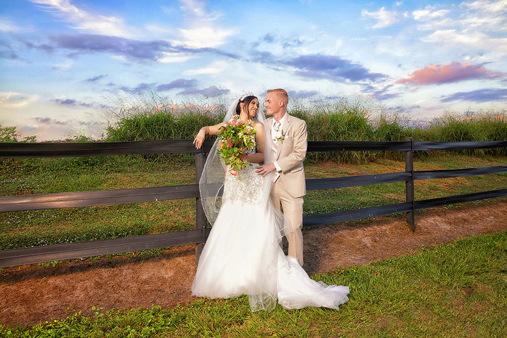 SW Florida outdoor wedding photos by Chris Kovaz