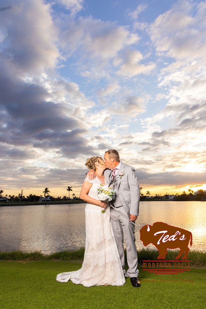 Wedding photos in SW Florida by Chris Kovaz