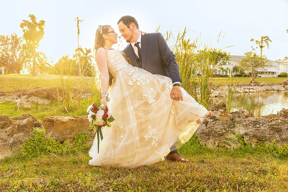 Wedding photos in SW Florida by Chris Kovaz