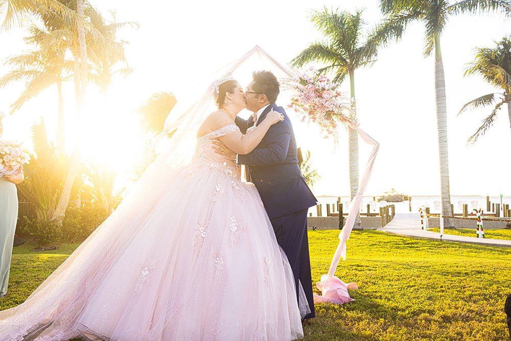 Outdoor wedding photography by Chris Kovaz