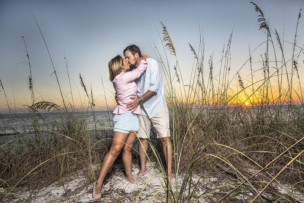 Casual wedding photos in SW Florida by Chris Kovaz